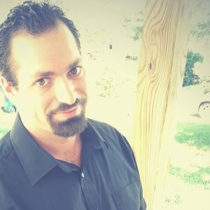 Meet your Posher, Aaron